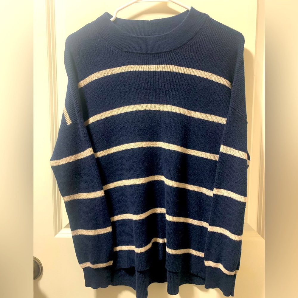 American eagle casual sweater